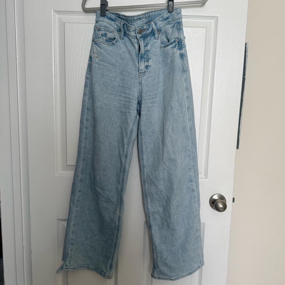 AE Super High Rise Baggy Wide Leg Jeans